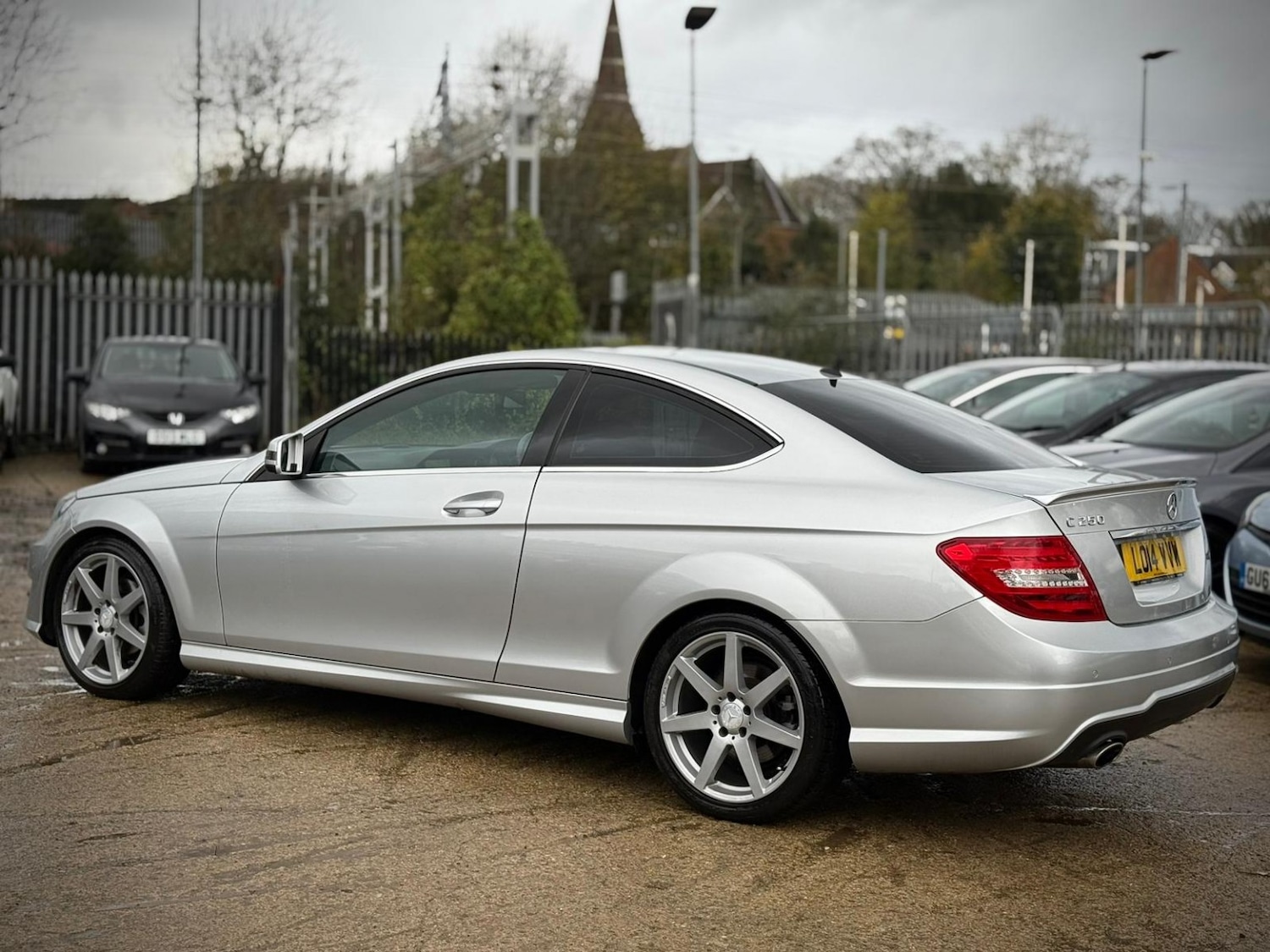 Used Mercedes-Benz C Class 2014 for sale - 76719003: Photo 3