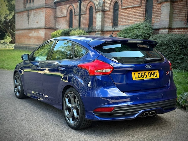 Used Ford Focus 2015 for sale - 76286982: Photo 4