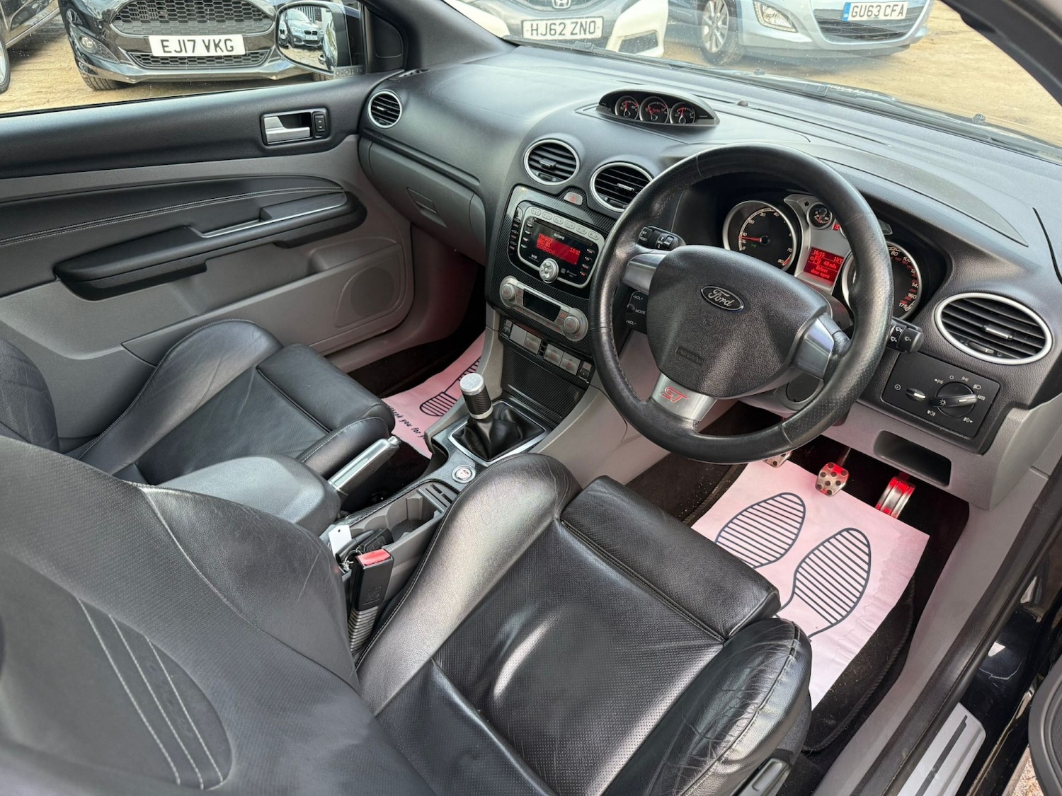 Used Ford Focus 2010 for sale - 76402185: Photo 10