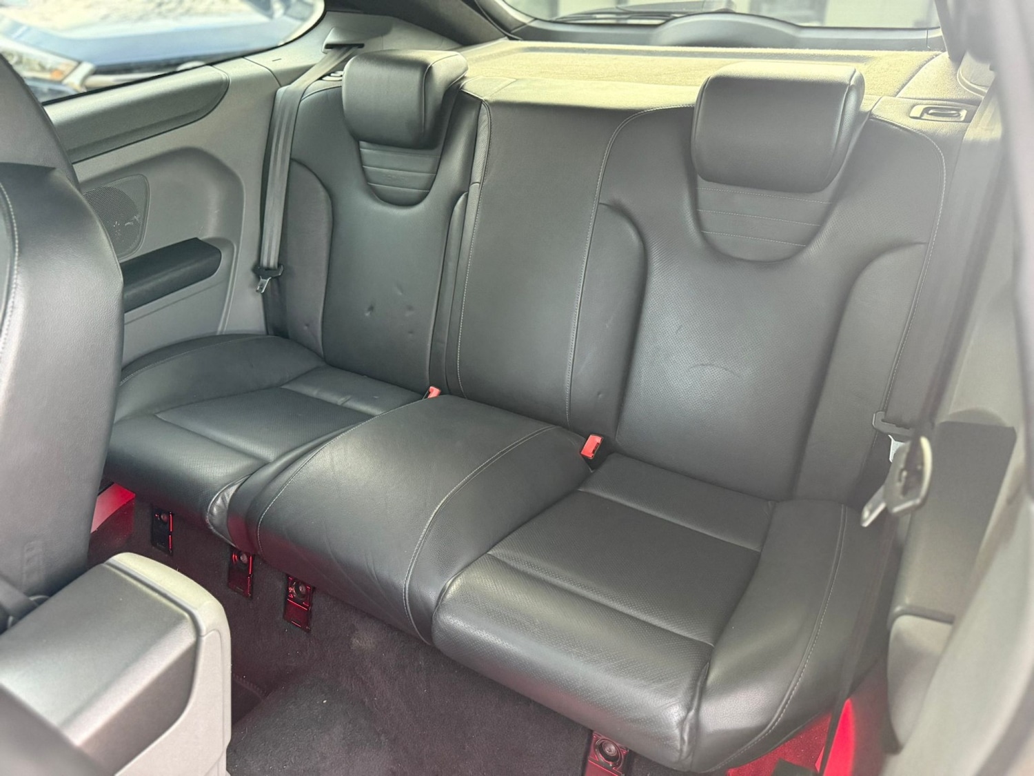 Used Ford Focus 2010 for sale - 76402185: Photo 14