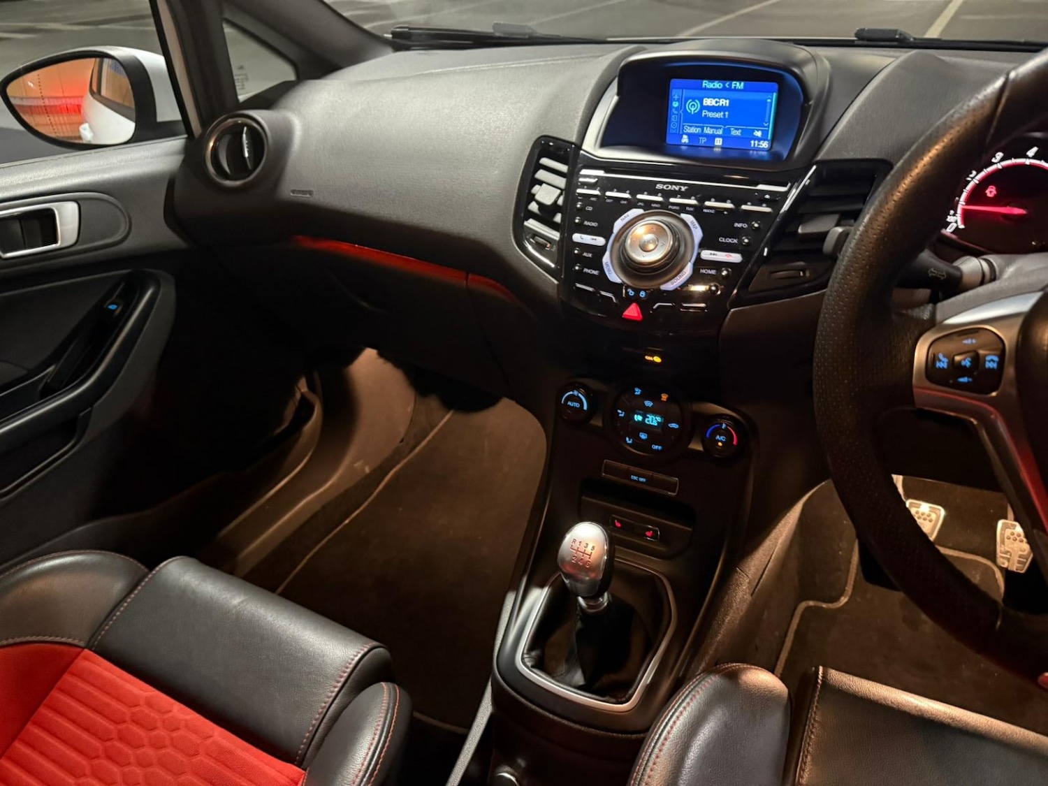 Used Ford Fiesta 2014 for sale - 76718416: Photo 10