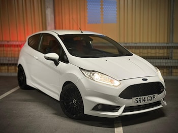 Used Ford Fiesta 2014 for sale - 76718416: Photo