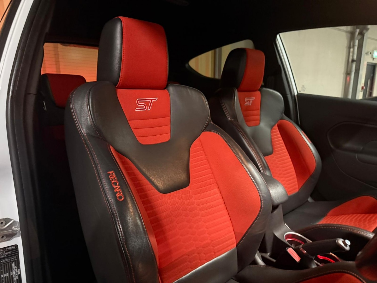 Used Ford Fiesta 2014 for sale - 76718416: Photo 9