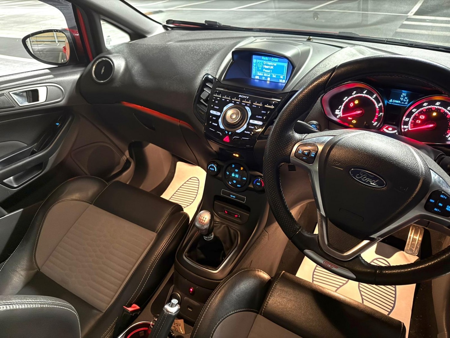 Used Ford Fiesta 2016 for sale - 76719008: Photo 5