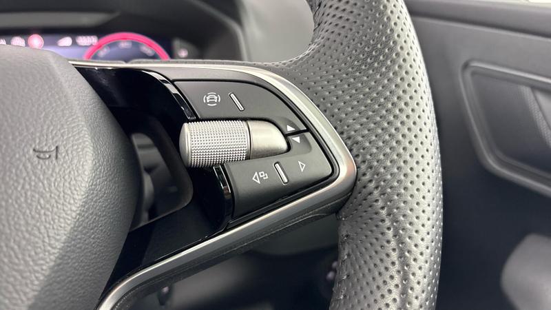 Used Skoda Karoq 2025 for sale - 76904574: Photo 12