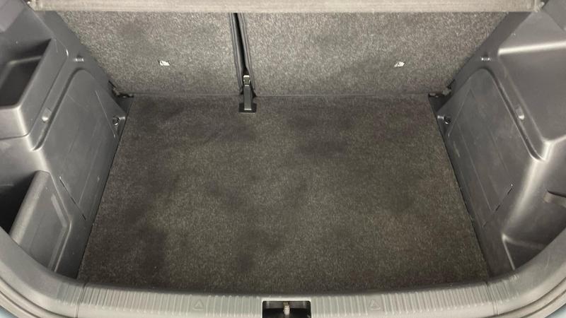 Used Skoda Fabia 2017 for sale - 76131546: Photo 32