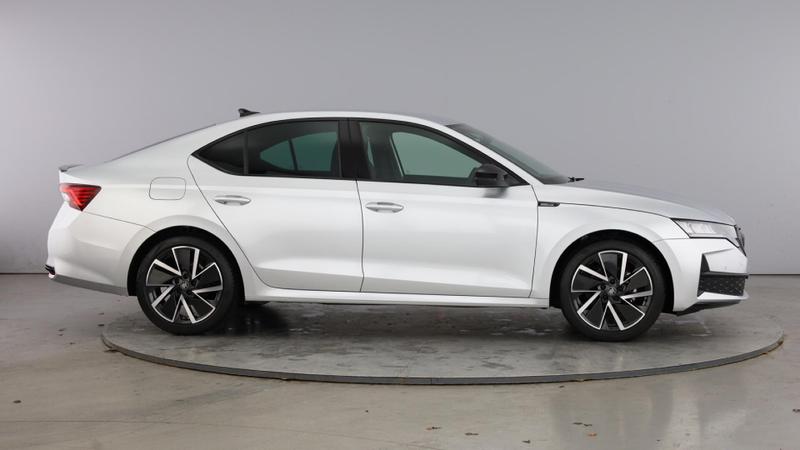 Used Skoda Octavia 2025 for sale - 77340029: Photo 4