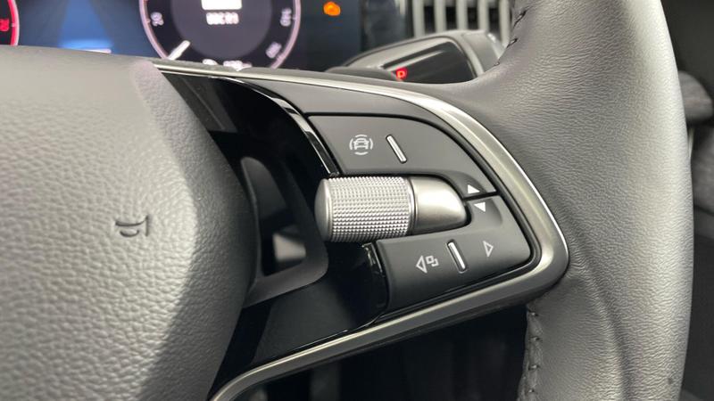 Used Skoda Superb 2024 for sale - 76028251: Photo 13