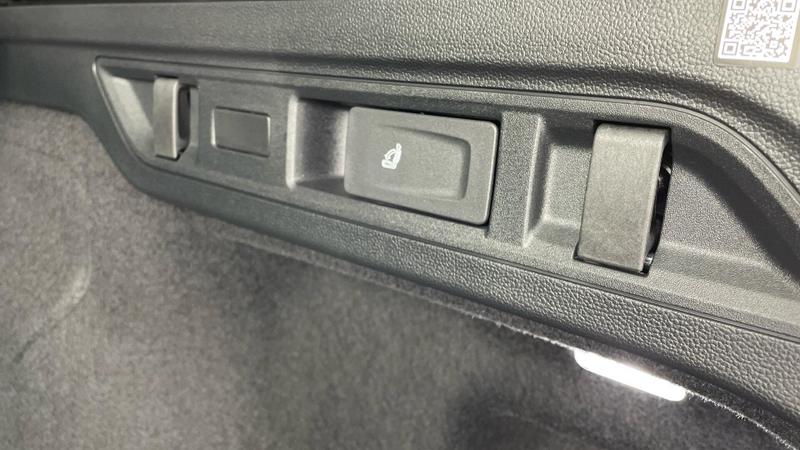 Used Skoda Superb 2024 for sale - 76028251: Photo 37