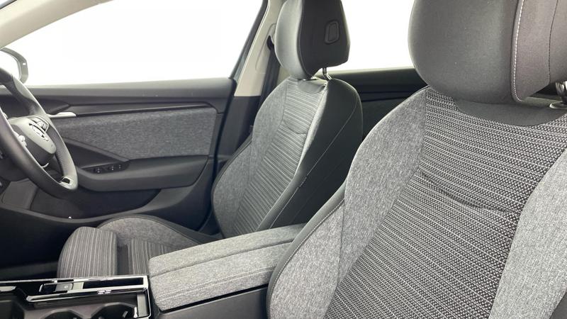 Used Skoda Superb 2024 for sale - 76028251: Photo 42