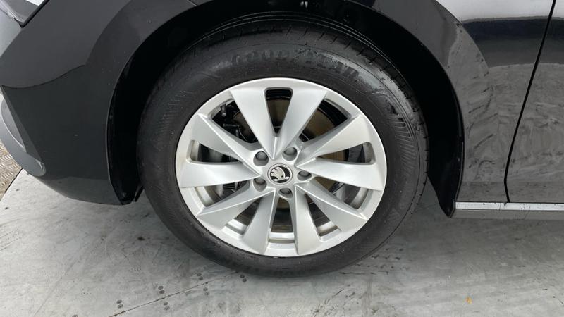 Used Skoda Superb 2024 for sale - 76028251: Photo 44