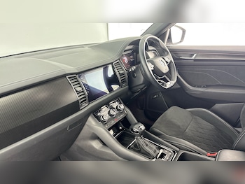 Used Skoda Kodiaq 2023 for sale - 79045080: Photo