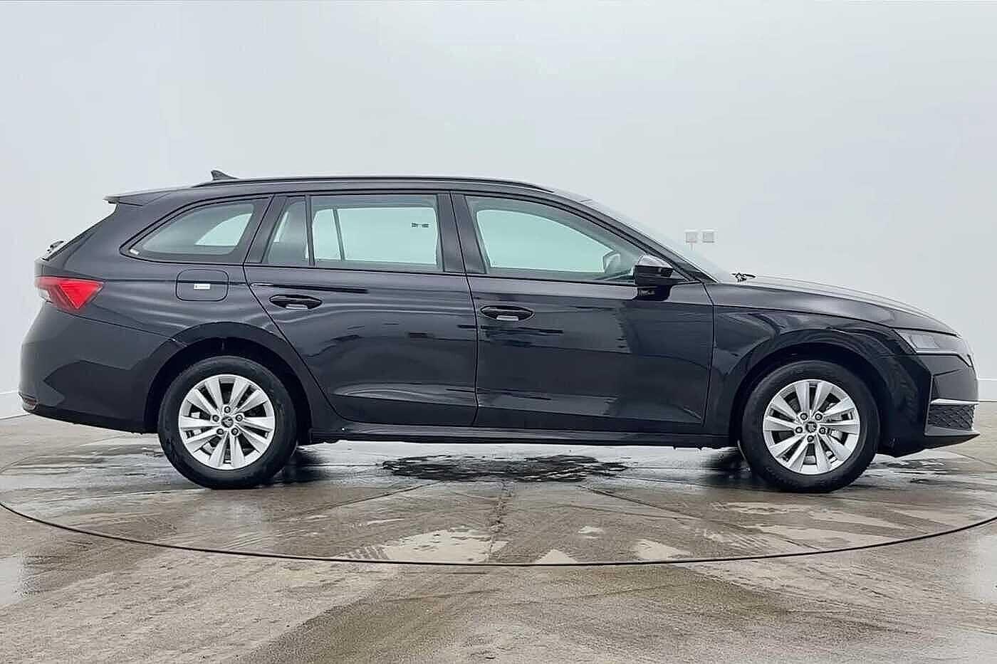 Used Skoda Octavia 2025 for sale - 77650354: Photo 4