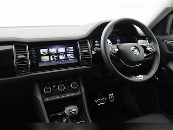 Used Skoda Kodiaq 2024 for sale - 76480343: Photo