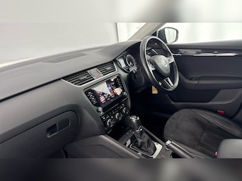 Used Skoda Octavia 2018 for sale - 78456711: Photo