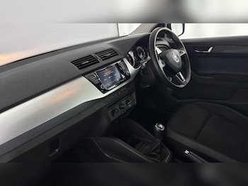 Used Skoda Fabia 2019 for sale - 78356786: Photo