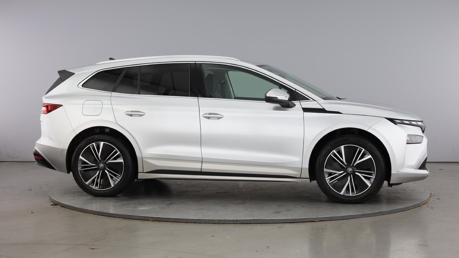 Used Skoda Enyaq 2025 for sale - 77602362: Photo 4