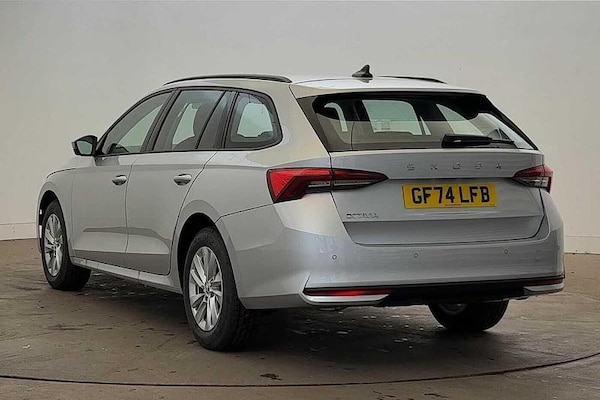 Used Skoda Octavia 2024 for sale - 76277298: Photo 3