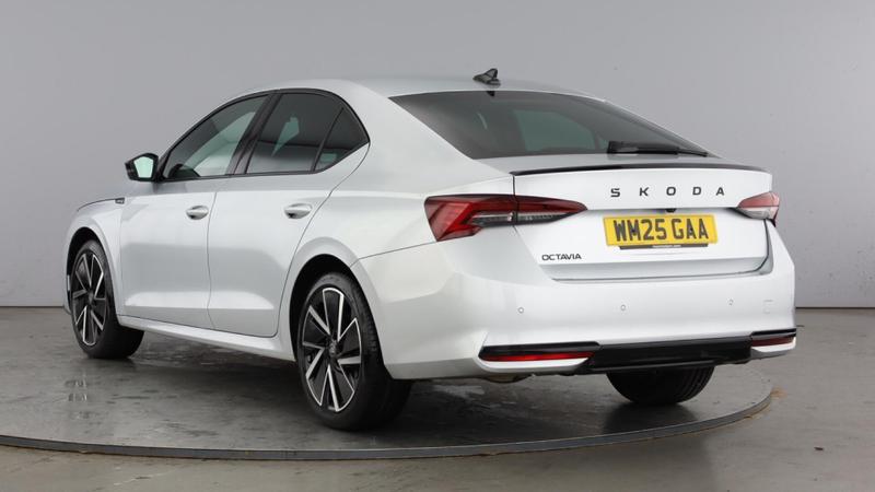 Used Skoda Octavia 2025 for sale - 76266060: Photo 4