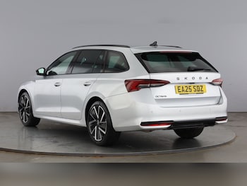 Used Skoda Octavia 2025 for sale - 79383306: Photo