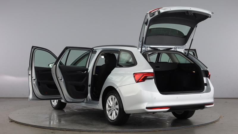 Used Skoda Octavia 2024 for sale - 76782218: Photo 11