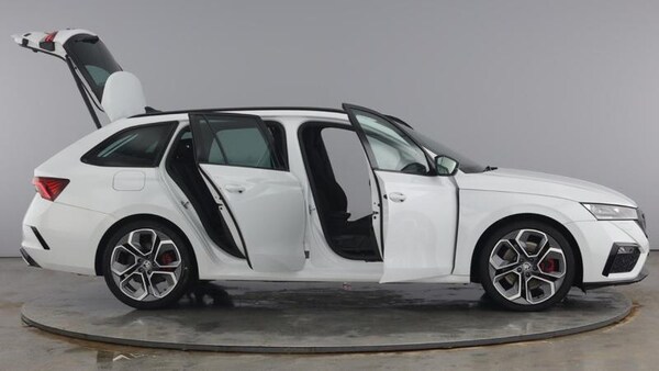 Used Skoda Octavia 2022 for sale - 75792072: Photo 10