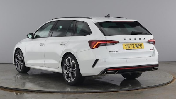 Used Skoda Octavia 2022 for sale - 75792072: Photo 3