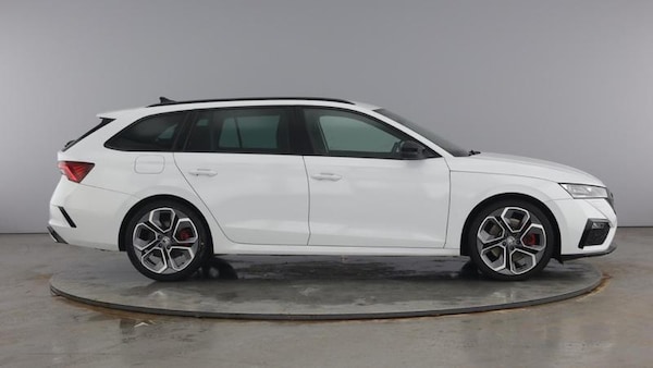 Used Skoda Octavia 2022 for sale - 75792072: Photo 4