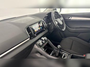 Used Skoda Karoq 2023 for sale - 77106595: Photo