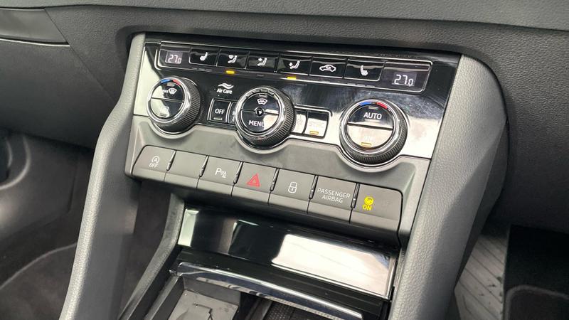 Used Skoda Karoq 2025 for sale - 76703143: Photo 15