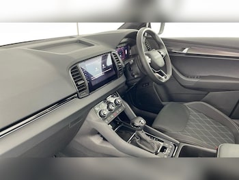 Used Skoda Karoq 2025 for sale - 76703143: Photo