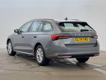 Used Skoda Octavia 2025 for sale - 77515625: Photo