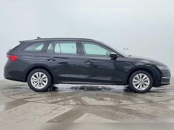 Used Skoda Octavia 2025 for sale - 78196609: Photo