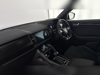 Used Skoda Kodiaq 2023 for sale - 77732640: Photo