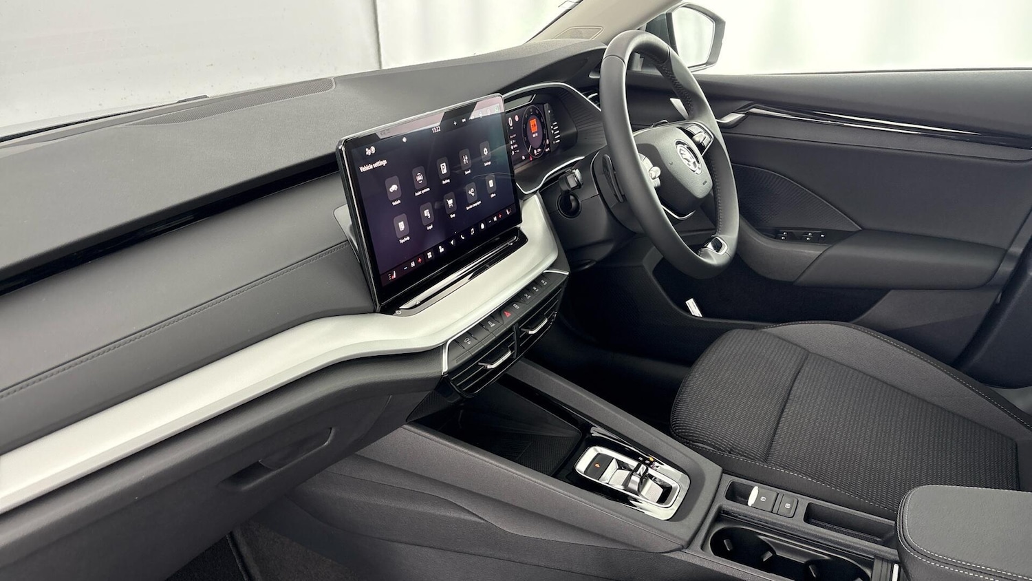 Used Skoda Octavia 2025 for sale - 77504995: Photo 2