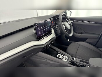 Used Skoda Octavia 2025 for sale - 77504995: Photo