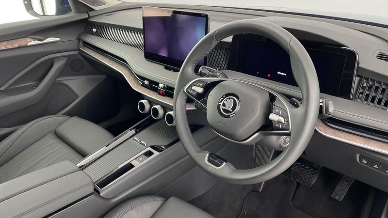 Used Skoda Superb 2024 for sale - 76703145: Photo 6