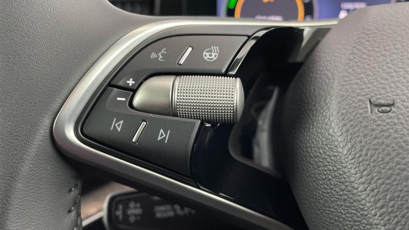 Used Skoda Superb 2024 for sale - 76703145: Photo 7