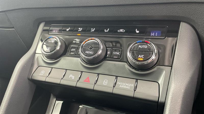 Used Skoda Karoq 2025 for sale - 76265991: Photo 16