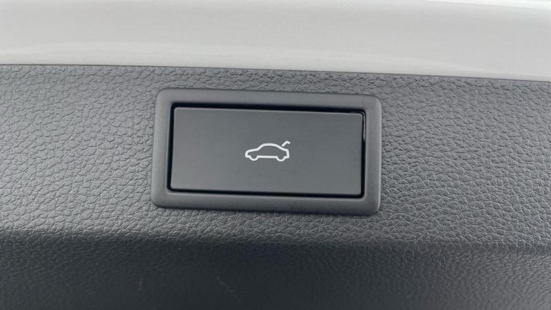 Used Skoda Karoq 2025 for sale - 76265991: Photo 35