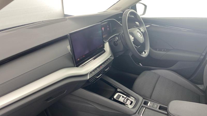 Used Skoda Octavia 2024 for sale - 76782224: Photo 2