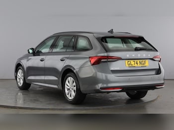 Used Skoda Octavia 2024 for sale - 76782224: Photo