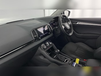 Used Skoda Karoq 2024 for sale - 76196444: Photo