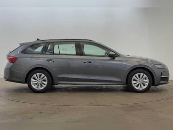 Used Skoda Octavia 2025 for sale - 76008510: Photo