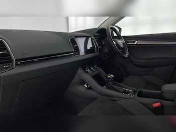 Used Skoda Karoq 2025 for sale - 75183652: Photo