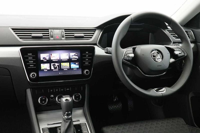 Used Skoda Superb 2024 for sale - 76703146: Photo 2