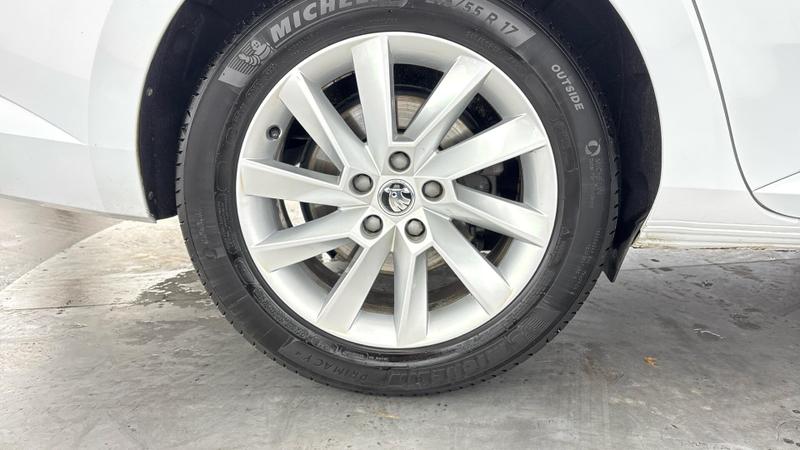 Used Skoda Superb 2024 for sale - 76703146: Photo 33