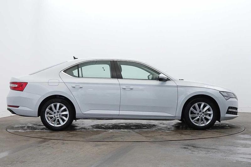 Used Skoda Superb 2024 for sale - 76703146: Photo 4
