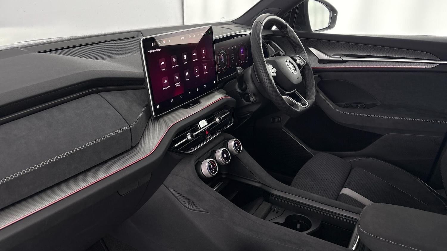 Used Skoda Kodiaq 2025 for sale - 77602873: Photo 2