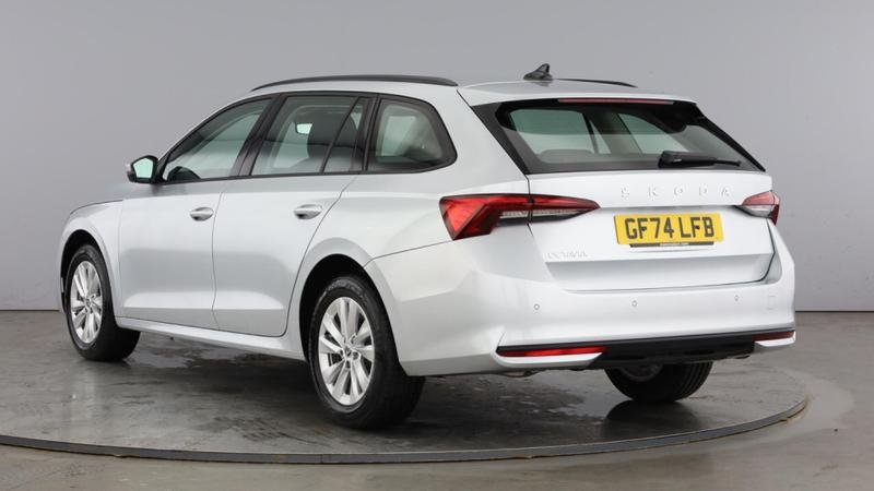 Used Skoda Octavia 2024 for sale - 76766953: Photo 3